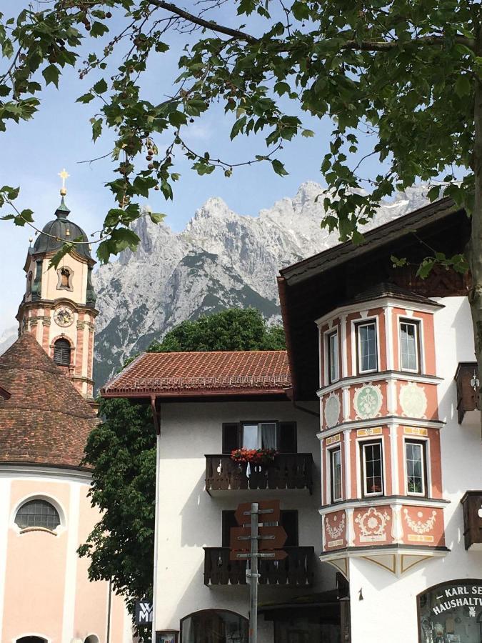 Апартаменты Haus Heimatliebe Миттенвальд Экстерьер фото